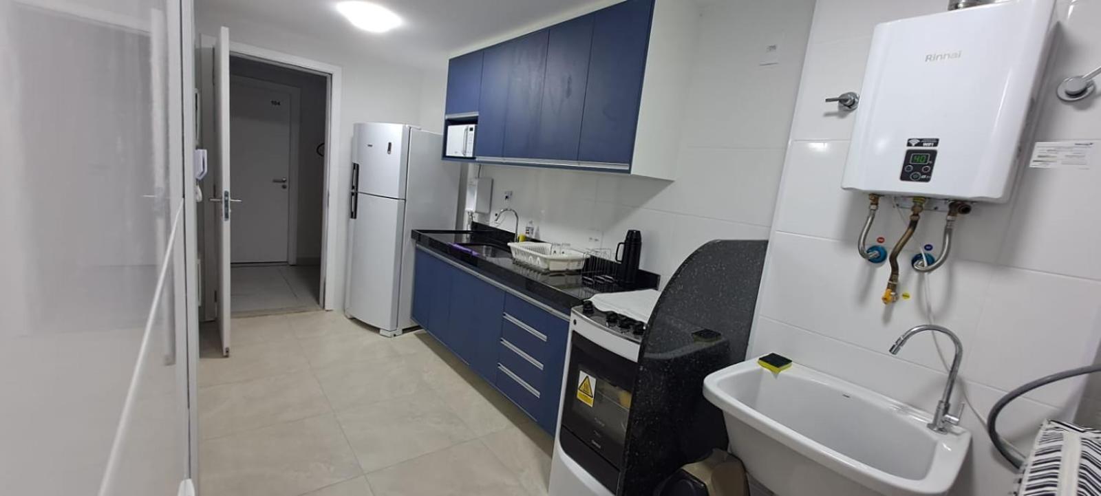 Apartment Dos Anjos Club Condo: 2br, Pool, 24/7 Security