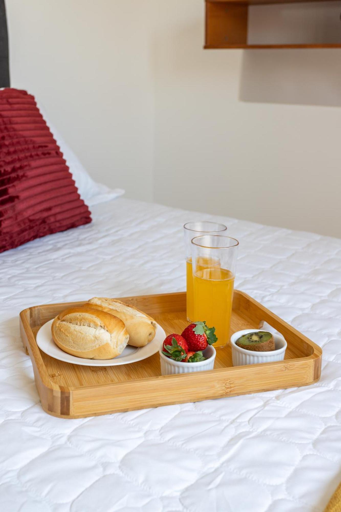 Dos Anjos Club Condo: 2br, Pool, 24/7 Security Arraial do Cabo