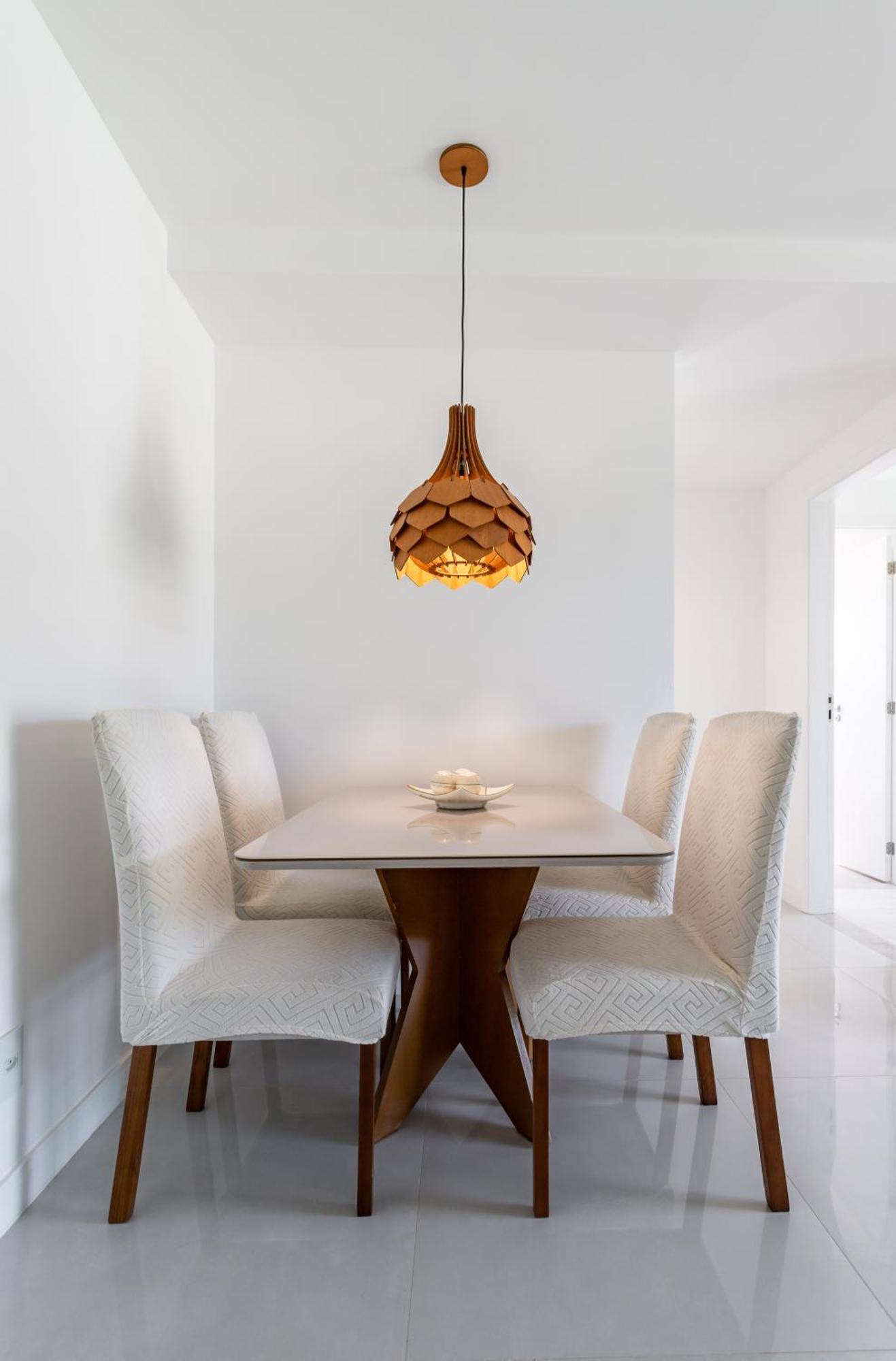 Dos Anjos Club Condo: 2br, Pool, 24/7 Security Apartment *